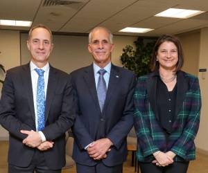 El presidente electo, Nasry Asfura, llegó a Washington D.C. con una ruta clara: reactivar la maquinaria económica y política en Honduras. El mandatario realizó una visita de alto perfil a la sede del Banco Interamericano de Desarrollo (BID) este miércoles 14 de enero.