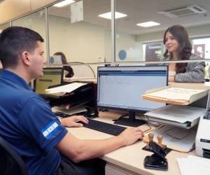 Las autoridades del Instituto Nacional de Migración anunciaron la reactivación del sello especial de permanencia en Honduras.
