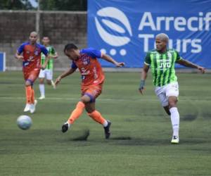 Imágenes del desarrollo del partido.