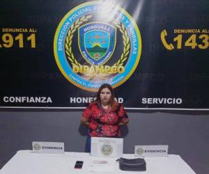 Como Joselin Nicol Ramírez, de 21 años, fue identificada la supuesta miembro de la pandilla 18.