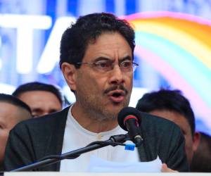 El candidato presidencial del oficialismo colombiano, Iván Cepeda.