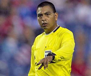 El árbitro Walter López formará parte de los seleccionados.