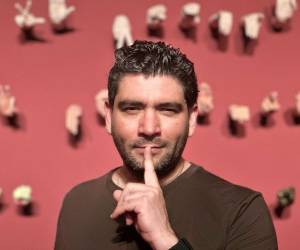 El poeta hondureño Rolando Kattan recibirá en marzo de 2026 el Premio Nacional Malinalli que otorga la Universidad Juárez Autónoma de Tabasco.