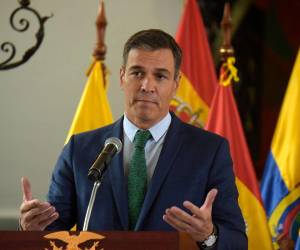 Sánchez realiza una gira por América Latina.