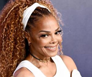 La Toya habla orgullosa del estreno del filme Michael.