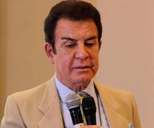 Las declaraciones de Nasralla surgen luego de que las consejeras del CNE, Ana Paola Hall y Cossette López, aprobaran realizar la declaratoria oficial de las elecciones generales a nivel presidencial.