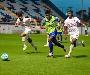 Imágenes del desarrollo del partido.