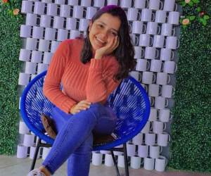 Margie Paz tomó la decisión de irse del país para poder enviarle dinero a su madre, quien necesita una operación.