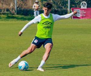 Jamir ya trabaja con normalidad junto al resto del plantel.