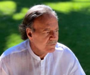 Julio Iglesias aseguró que hará lo posible porque la gente conozca la verdad.