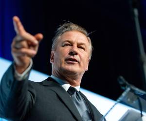El actor y productor estadounidense Alec Baldwin ha hablado abiertamente sobre el impacto emocional y psicológico que le dejó la tragedia ocurrida en el set de Rust.