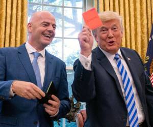 El Mundial 2026 está teniendo un gran éxito y los juegos en Estados Unidos han tenido gran cantidad de aficionados. Es por ello que Donald Trump planea una propuesta a la FIFA que podría beneficiar a Honduras y otras selecciones.