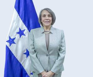 La titular de la Secretaría de Relaciones Exteriores y Cooperación Internacional, Mireya Agüero, dio a conocer los principales logros en los primeros cien días en dicha dependencia en la presente administración.