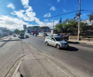 La salida al sur de Tegucigalpa registra tránsito fluido y tranquilo, beneficiando a conductores que se desplazan hacia Choluteca y Valle durante el fin de semana.