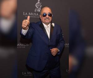 El cantante falleció la mañana de este sábado 21 de febrero a los 75 años.