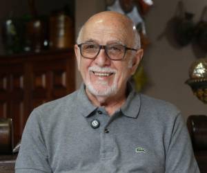 Nabil Kawas nació en Yoro. Estudió la primaria y secundaria en Honduras y luego se fue a Costa Rica, donde conoció a su esposa. Tiene 81 años y es fiel creyente que la vida es de ciclos.