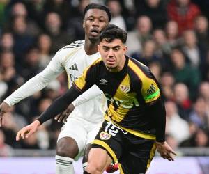 Rayo le está empatando al Madrid en el Bernabéu.