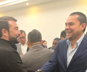 Yuri Sabas y Tomás Zambrano serían los candidatos finales para la presidencia del Congreso.