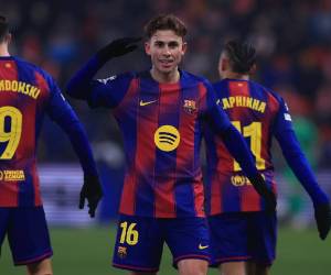 Imágenes del desarrollo del partido.