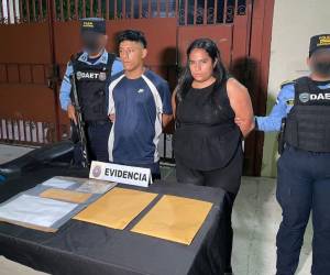 Los dos jóvenes fueron trasladados a las instalaciones de la DAET y luego remitidos al Juzgado en Materia de Criminalidad Organizada, Medio Ambiente y Corrupción.