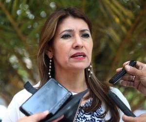 Alba Consuelo Flores está vinculada al proceso por presuntos delitos de fraude, violación de los deberes de los funcionarios y falsificación de documentos públicos.