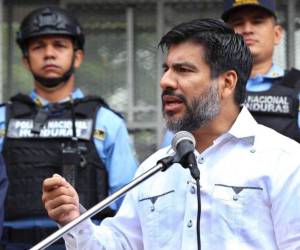 Zelaya confirmó que sí con auténticos los audios entregados por el consejero Marlon Ochoa.