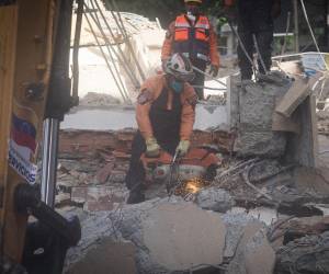 El desastre natural ocurrió el miércoles, cuando dos terremotos azotaron varias regiones de Venezuela.