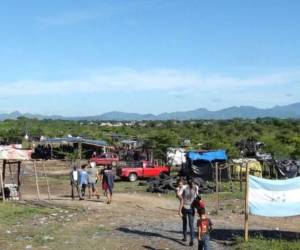 Las autoridades realizaron el desalojo de tierras que estaban ocupadas por invasores en el departamento de Choluteca, según lo dio a conocer Javier Talabera, director del Instituto Nacional Agrario (INA).