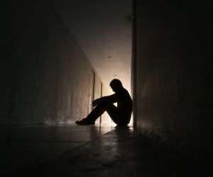 Causas psicológicas, estigmas sociales y la falta de inversión en un sistema de salud mental universal para los hondureños han provocado el aumento de los suicidios, sobre todo en los adolescentes y jóvenes.