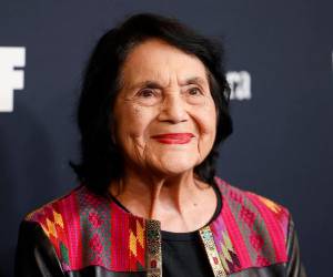 Huerta dijo que guardó el secreto por más de seis décadas porque creyó que exponer la verdad “dañaría al movimiento de campesinos” por el cual ha luchado toda su vida.