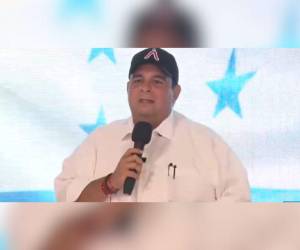 El alcalde denunció irregularidades en varias actas.