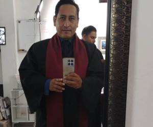 El periodista mexicano Josué Martínez Contreras fue asesinado a tiros este jueves en el estado de Puebla (centro), en un contexto de violencia persistente contra la prensa en México, según confirmó el Gobierno Municipal de San Martín Texmelucan, que expresó sus condolencias a familiares y amigos de la víctima.