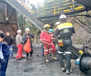 Confirman nueve mineros muertos y seis rescatados tras explosión en el centro de Colombia.