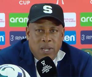 Hernan Medford y su Saprissa ya derrotó a UMECIT y al Alianza de Panamá.