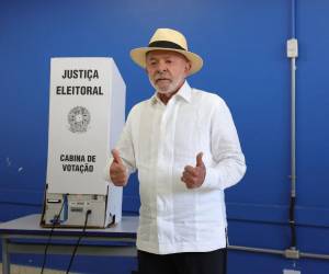 Lula obtuvo el 45,1 % de los votos frente al 47,0 % de Bolsonaro.