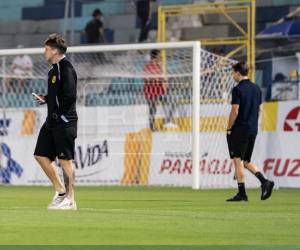 Los jugadores del Real España ya están en el estadio Morazán para el encuentro ante Olimpia.