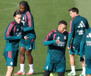 El Real Madrid se alista para enfrentar a Villarreal en busca de acercarse al primer lugar.
