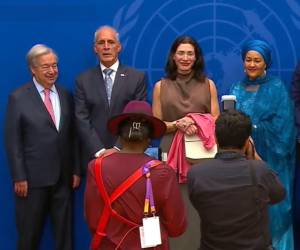 Monique Asfura acompañó a su padre, el presidente Nasry Asfura, en su viaje a Nueva York para participar en la Asamblea General de la ONU, una cita que reunirá a más de 170 líderes y representantes mundiales.