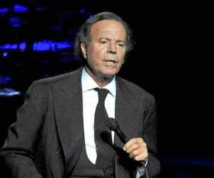 El cantante español Julio Iglesias se solidariza con Venezuela y dice que su cariño sigue intacto.