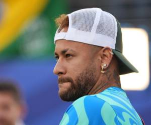 Neymar sigue sin estar en óptimas condiciones con la Selección de Brasil.