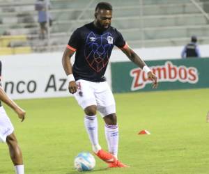 Jorge Benguché tuvo que salir del campo por lesión en el último partido del Olimpia.