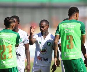 Imágenes del desarrollo del partido.