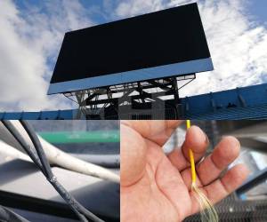 No duró nada. La nueva pantalla LED que se instaló en el estadio Nacional Chelato Uclés ha sido dañada