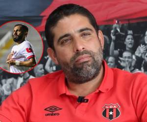 Carlos Vela habló en exclusiva para EL HERALDO sobre los temas que rodean al equipo tico.