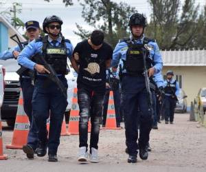 El detenido fue entregado a la Policía Nacional de Honduras y trasladado a los juzgados.