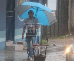 Lluvias con actividad eléctrica afectarán este jueves a varios departamentos del norte, oriente y parte del centro de Honduras, mientras que en otras zonas del país predominará el ambiente seco y las altas temperaturas, según el pronóstico de la Secretaría de Gestión de Riesgos y Contingencias Nacionales (Copeco).