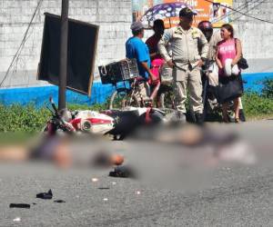 El accidente ocurrió en la carretera CA-13, cerca de un desvío de la colonia Ponce en La Ceiba.