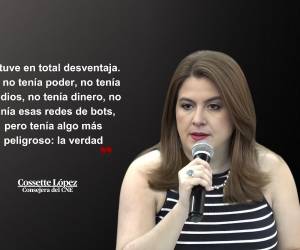 La consejera del Consejo Nacional Electoral (CNE), Cossette López, se presentó como testigo ante la Comisión Especial de Juicio Político este miércoles 15 de abril en el Congreso Nacional.