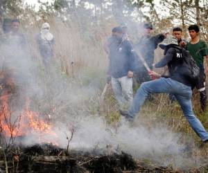 Las Fuerzas Armadas de Honduras (FF AA) participaron durante el fin de semana en el combate y control de al menos nueve incendios forestales registrados en diferentes regiones del país, informaron autoridades.
