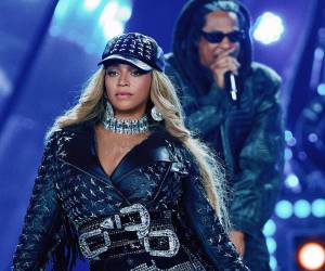Jay-Z y Beyoncé adquirieron la propiedad, de siete habitaciones, en 2017 por 26 millones de dólares. Los representantes de la pareja no respondieron a las solicitudes de comentarios.